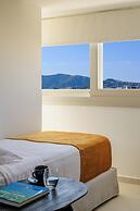 Eteo Santorini Luxury Suites