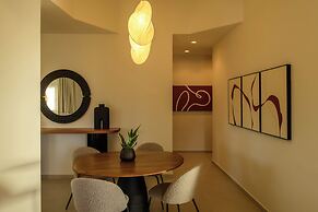 Eteo Santorini Luxury Suites