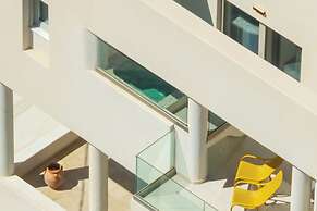 Eteo Santorini Luxury Suites