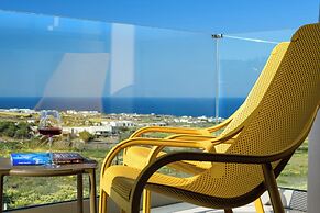 Eteo Santorini Luxury Suites