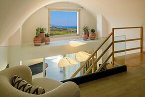 Eteo Santorini Luxury Suites