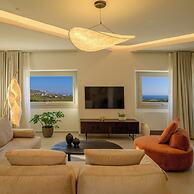 Eteo Santorini Luxury Suites