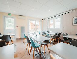 Rental for 6 With Private Balcony