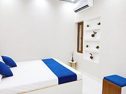 Hotel A Star In Varanasi