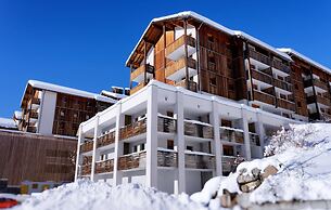 4-guest Studio With Mountain View