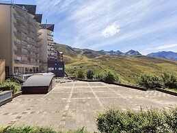 Alpine Base in Auris-en-oisans