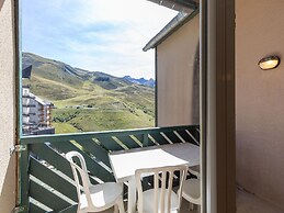 Alpine Base in Auris-en-oisans