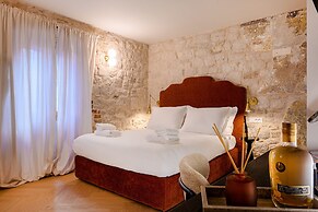 Balturio Boutique House