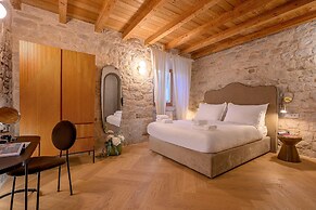Balturio Boutique House