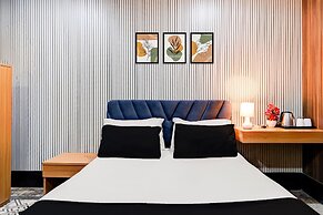 Deluxe With Balcony Hotel Aaghnya