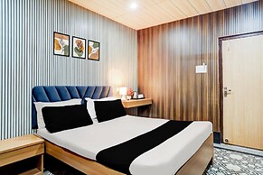 Deluxe With Balcony Hotel Aaghnya
