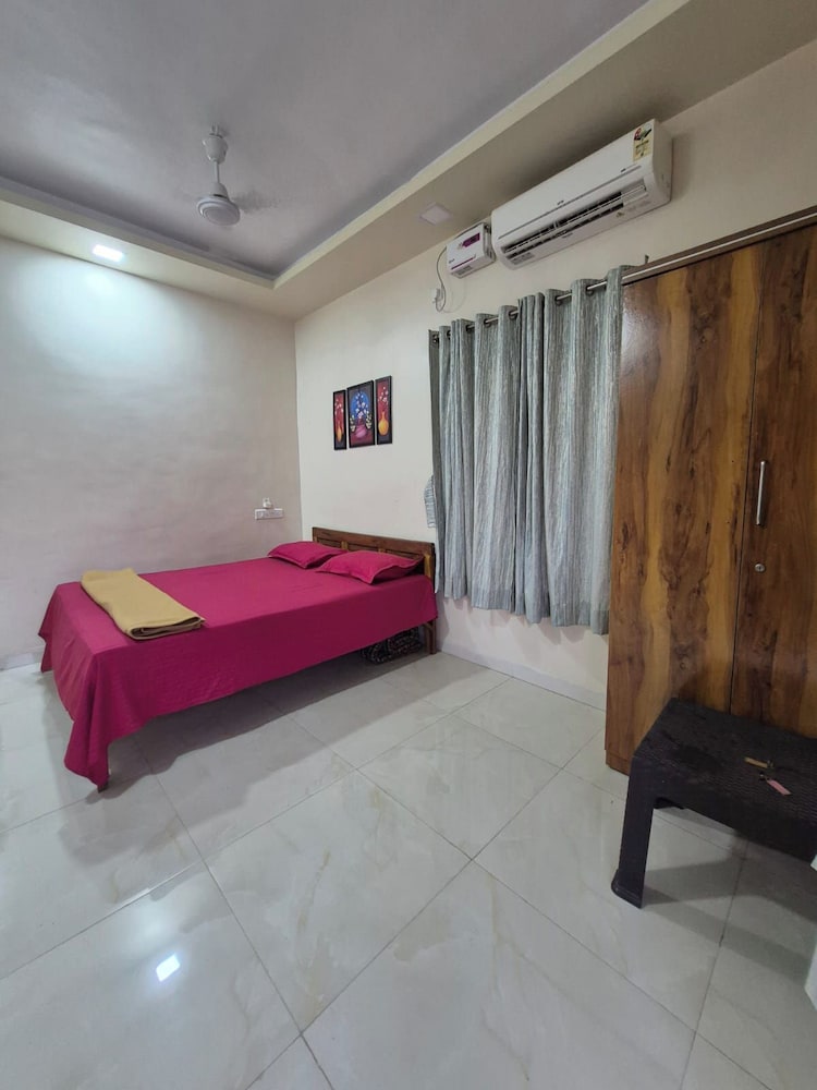 Mohor Retreat