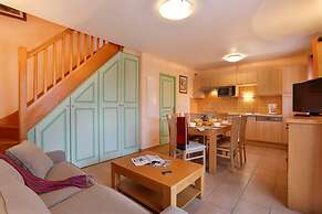 Duplex in Tourrettes With Pool Access