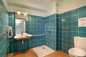 Duplex in Tourrettes With Pool Access