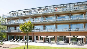Spacious Stay for 6 Near Emerald Coast