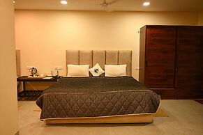 Dream Habitat Resort