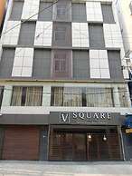 V SQUARE ELITE