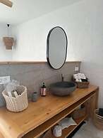 SPONGIA HOTEL SUITES & SPA