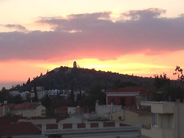 Penthouse Under Acropolis