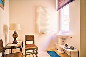 Spacious Apartment With Terrace, View
