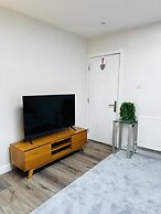 House Sleeps 6 Garden