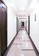 Hotel Fair-way In Near Railway Station