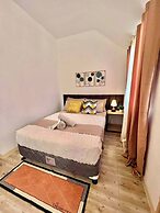 Bloomstone - 2BR Town House Aurora - Dumaguete