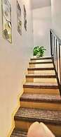 Bloomstone - 2BR Town House Aurora - Dumaguete