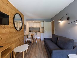 Updated Studio for 4 With Indoor Pool