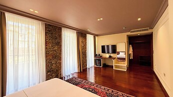 Vatër Hotel