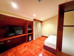 Vatër Hotel