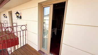 Vatër Hotel