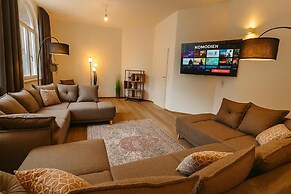 170m2 Apartment bis zu 15 P. 1min UBahn