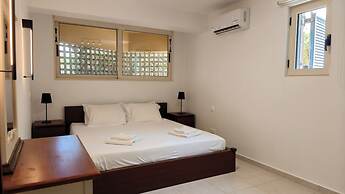 Casa Elysia 3BR with beach and pool