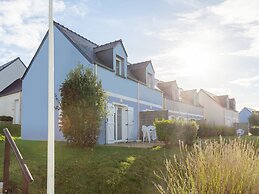 Saint-nic Retreat Near Beach