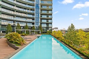 Stylish 1BR CBD w/ Parking Lot