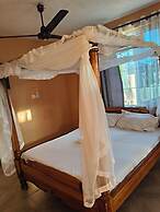 Le Grande Haven Shimoni