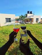 Le Grande Haven Shimoni