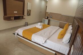 Hotel Radha Vallabh