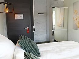 NOX Hotel
