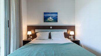 Spacious French Riviera Stay for 6