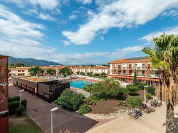 Flat With Wellness & 3km to Beach