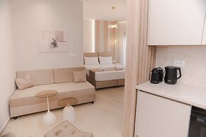 Kandia Suites
