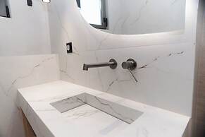 Kandia Suites