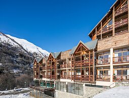 Duplex for 12 Near Galibier Pass