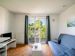 Cozy Normandy Couples Retreat