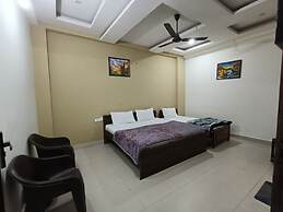 Hotel Shriji Nikunj