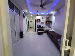 Hotel Shriji Nikunj