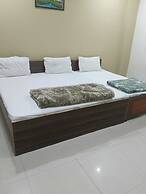 Hotel Shriji Nikunj