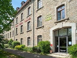 Retreat, Heated Pool & 2 Beds